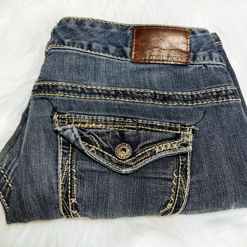 Maurices jeans